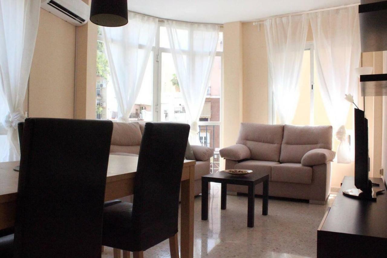 Apartmán Renovado Y Muy Cerca Del Centro Urbano Màlaga Exteriér fotografie